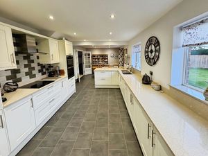 Photo 18- click for photo gallery